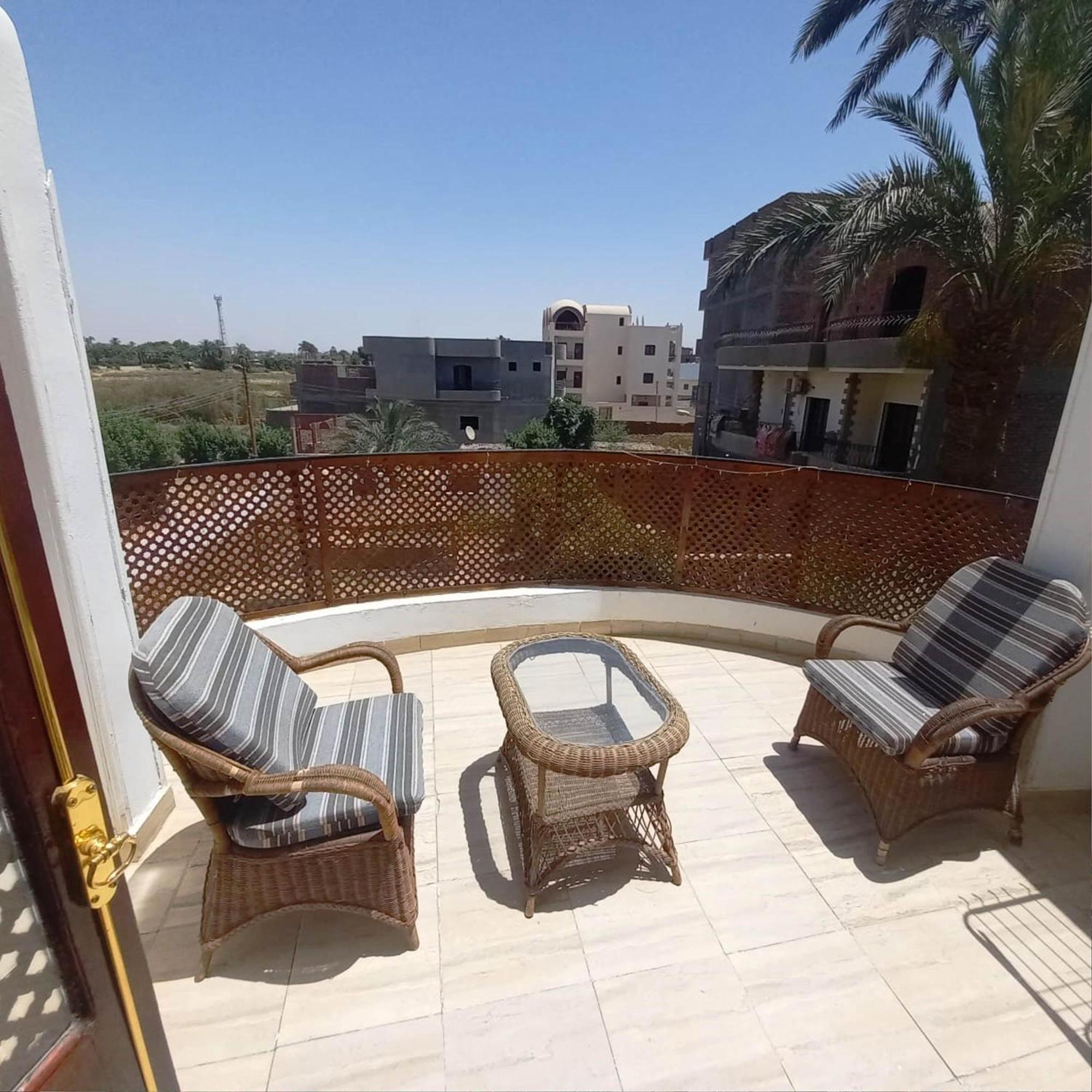 Villa Giulio Luxor Guest House Екстер'єр фото